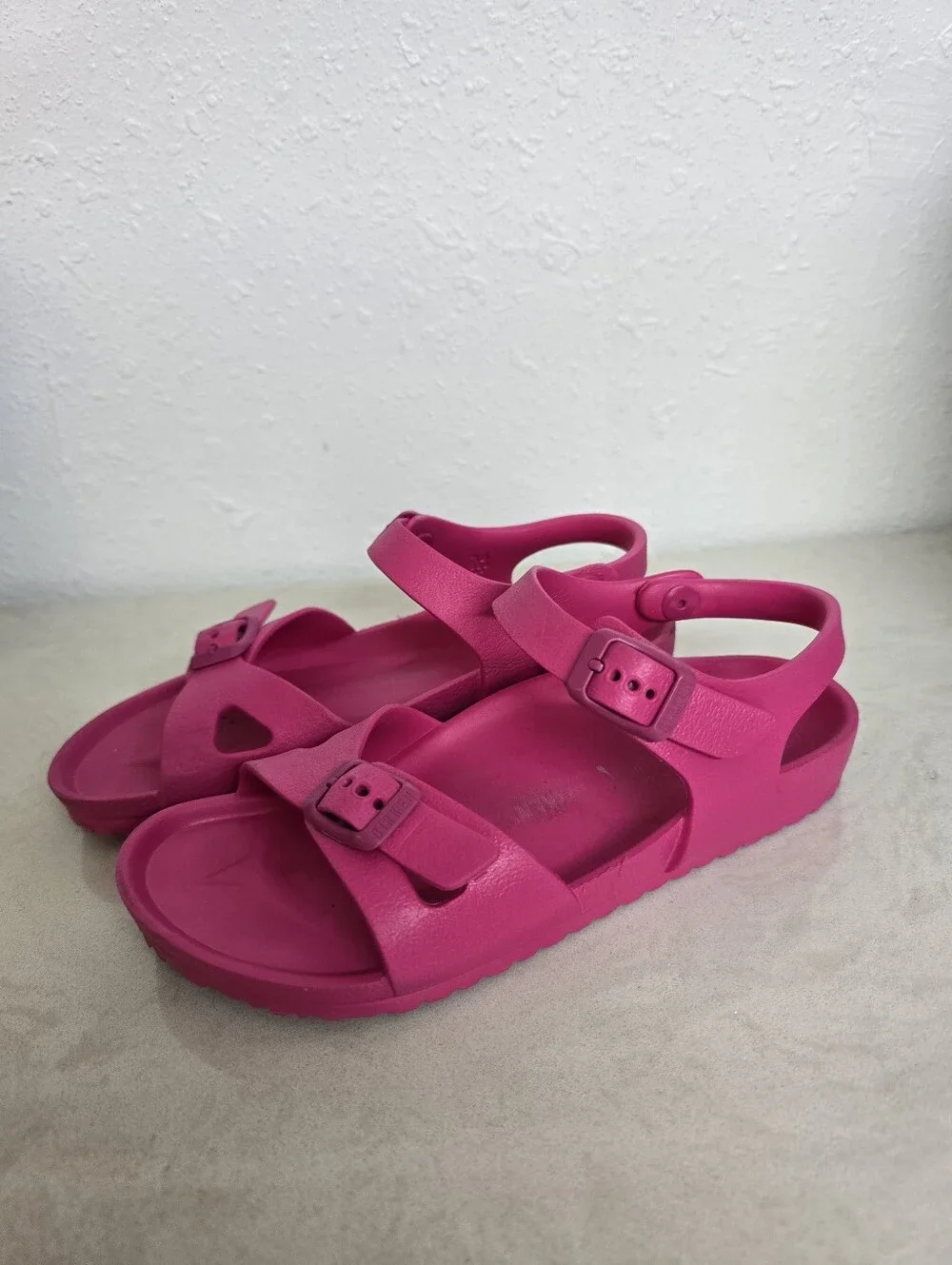 Birkenstock Kids Eva Rio Essentials in Color Beetroot Size 34 sz 3-3.5